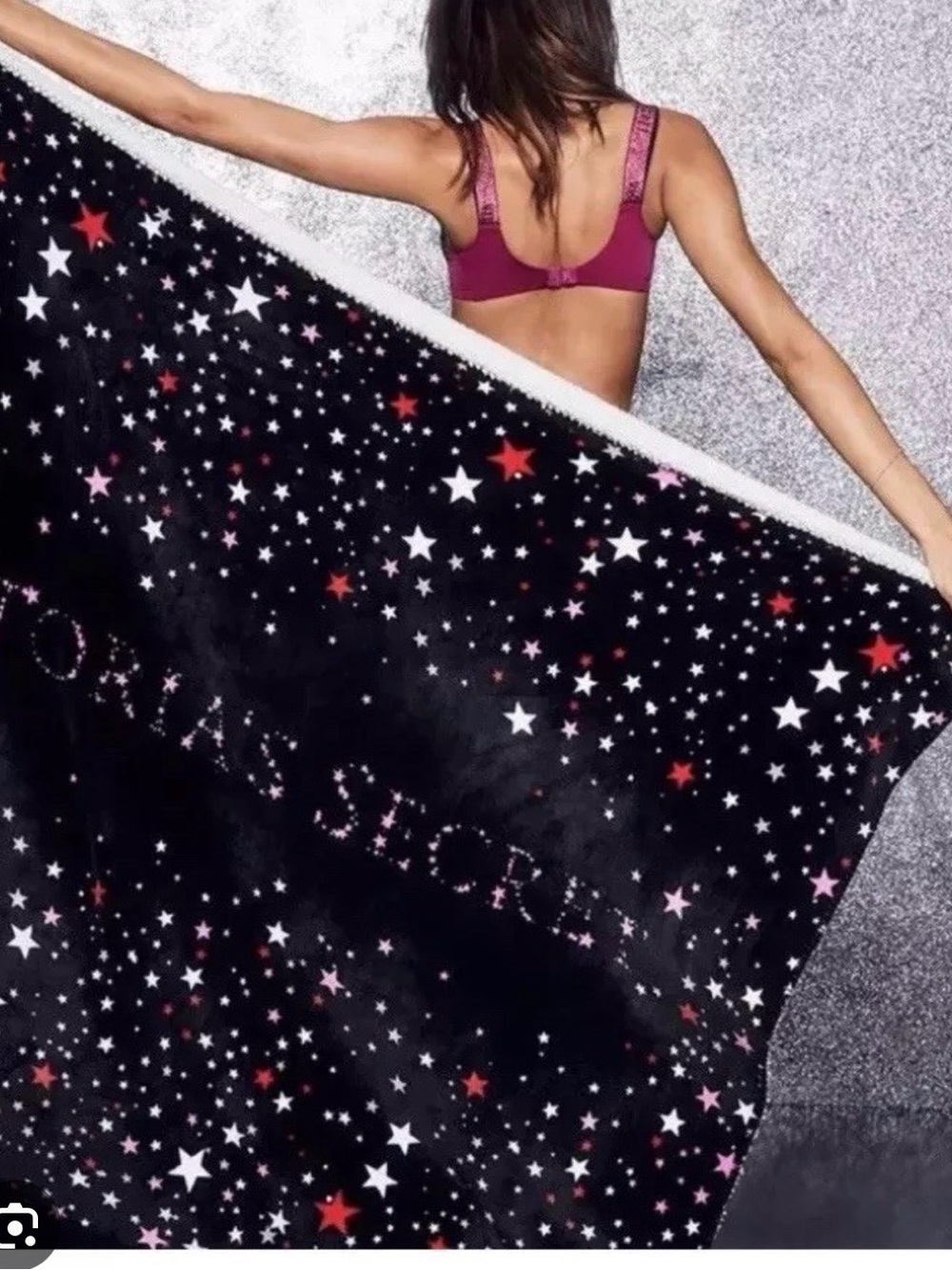 Victoria's Secret Black Star Print Fleece Blanket limited edition